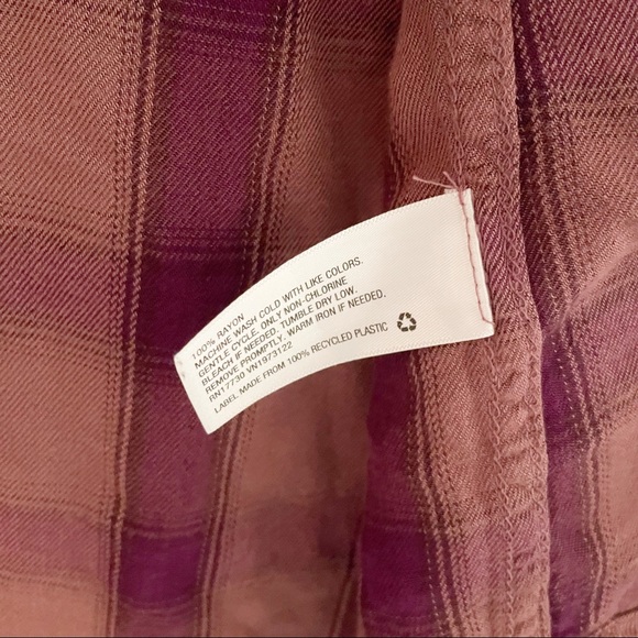 Mossimo Supply Co Boyfriend Fit Plaid Shirt Size Small - Picture 4 of 7